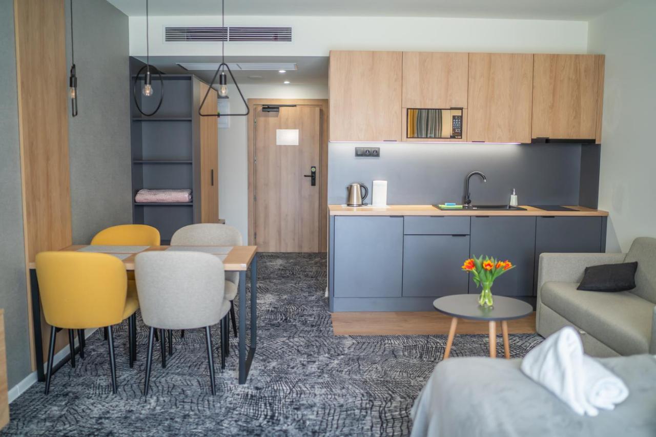 Lux Apartman V Hoteli Akvamarin Bešeňová 外观 照片